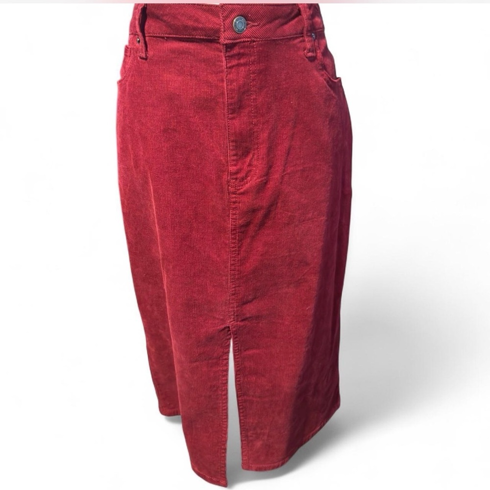 Time and Tru Red Pencil Skirt